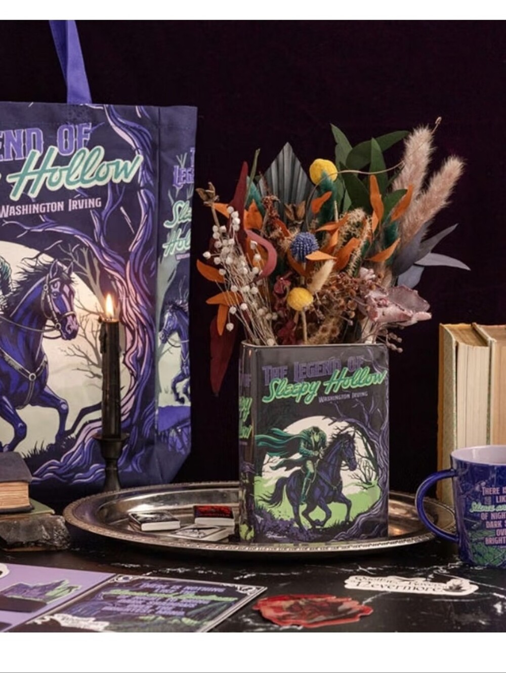 NIB Ceramic Book Vase Legend Of Sleepy Hollow Goth Horror Literary - Picture 9 of 13